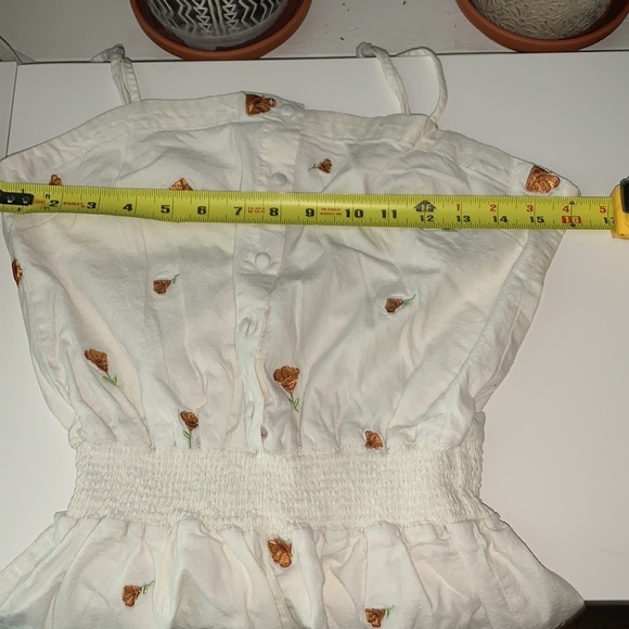 𝅺FOREVER21 Floral Embroidered Romper White - Picture 4 of 7